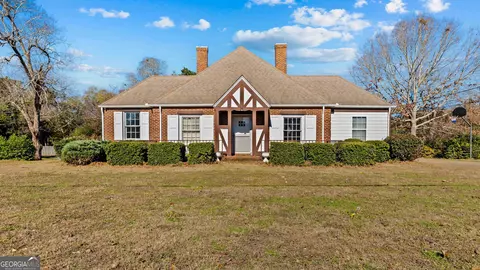 104 W 3rd Ave, Buena Vista, GA 31803