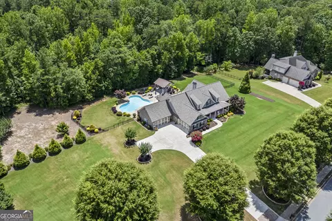 1211 Highgrove Ct, Monroe, GA 30655