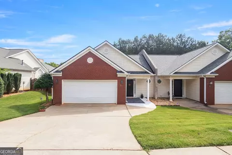 21 Stony Oak Dr, Newnan, GA 30263