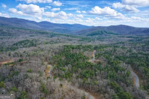 2834 Twisted Oak Rd, Ellijay, GA 30536