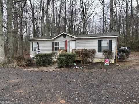 57 S River Cir, Hogansville, GA 30230