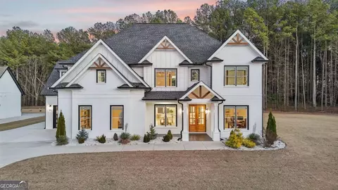 961 Nours Cir, Lawrenceville, GA 30045