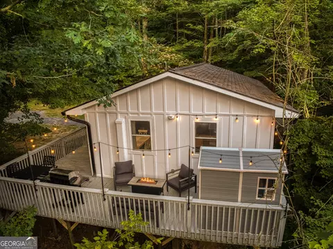 192 Possum Holler Rd, Ellijay, GA 30536