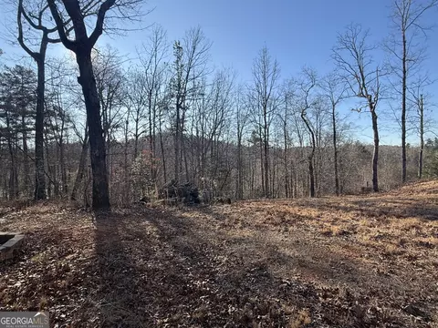 426 Rockhouse Xing, Demorest, GA 30535