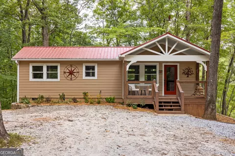 6592 Huckleberry Ln, Lula, GA 30554