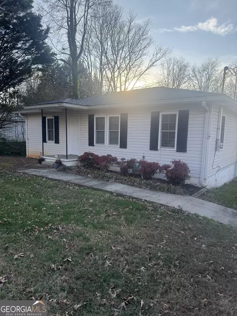 134 Faulkner St, Cleveland, GA 30528