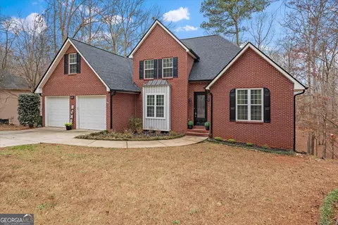 218 N Ole Hickory Trl, Carrollton, GA 30117
