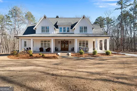 49 Cedar Gate Ln, Kingston, GA 30145