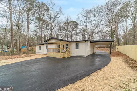 3617 Bob White Ln, Loganville, GA 30052