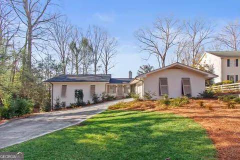 3526 Edgewood Cir, Gainesville, GA 30506