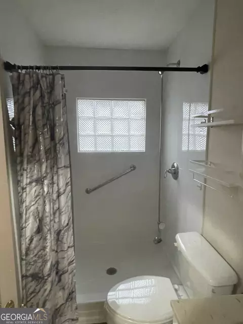 Bath - 3409 Salem Rd, Covington, GA 30016 photo 2 of 2
