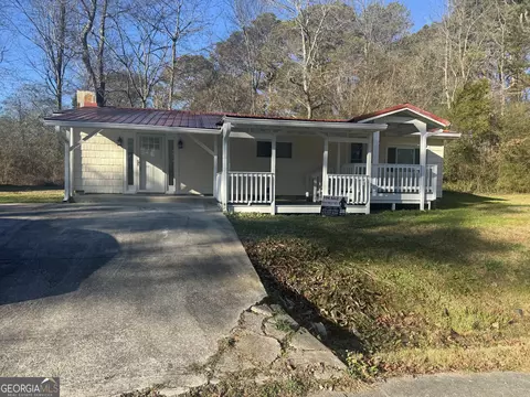 145 Henry Cir, Lafayette, GA 30728