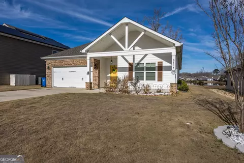 6804 Admiral Dr, Midland, GA 31820