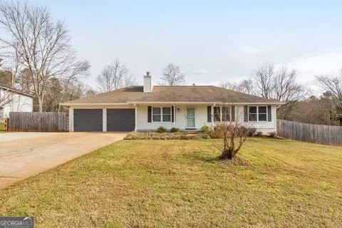 5434 Applewood Ct, Acworth, GA 30102