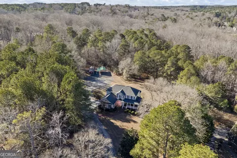 5045 Fawn Valley Dr, Loganville, GA 30052