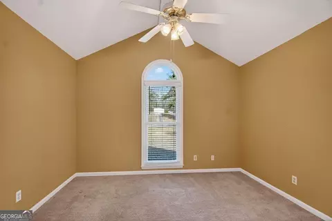 Bedroom - 104 Bridlewood Dr, Lagrange, GA 30240 photo 3 of 4