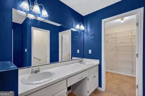 Bath - 104 Bridlewood Dr, Lagrange, GA 30240 photo 3 of 4