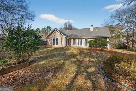 Exterior - 104 Bridlewood Dr, Lagrange, GA 30240 photo 5 of 5