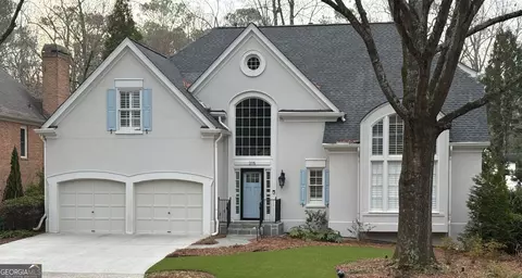 215 Woodchase NE, Atlanta, GA 30319
