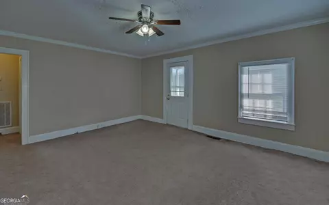 Living - 1009 Prather Bridge Rd, Toccoa, GA 30577 photo 3 of 4