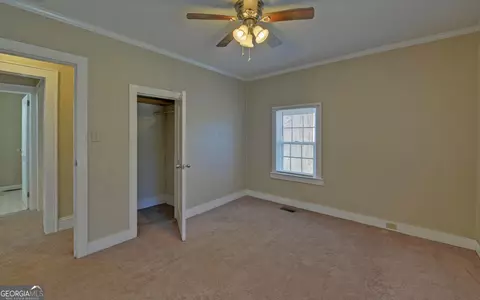 Bedroom - 1009 Prather Bridge Rd, Toccoa, GA 30577 photo 2 of 4