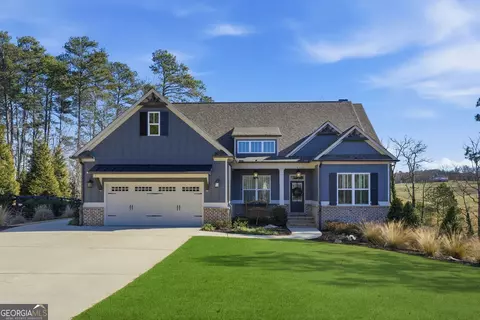 5420 Fishermans Cv, Gainesville, GA 30506