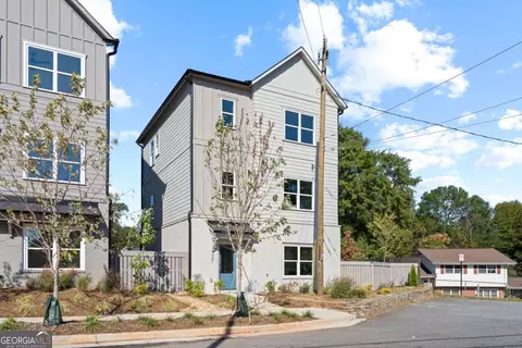 367 Kings Lndg, Hapeville, GA 30354