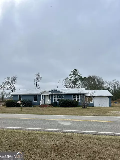7468 George Deen Rd, West Green, GA 31567