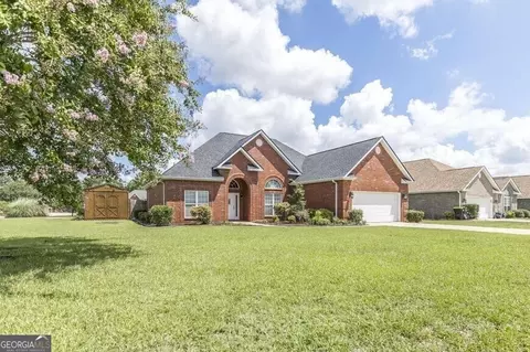234 Sedgebrooke Dr, Warner Robins, GA 31088
