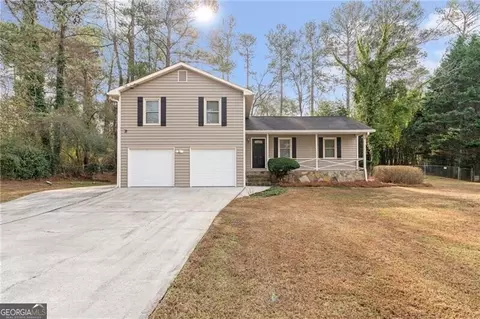 7562 Asbury Manor Dr, Lithonia, GA 30058