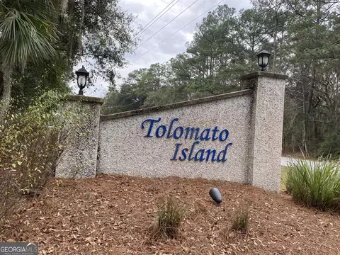 1 Old Cane Mill Dr, Darien, GA 31305