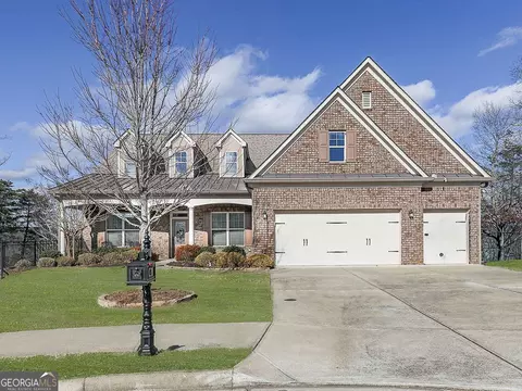 137 Hidden Trail Ct, Canton, GA 30114