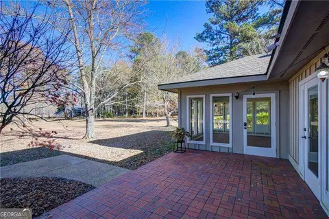 Exterior - 142 Carr Rd, Lagrange, GA 30241 photo 9 of 28