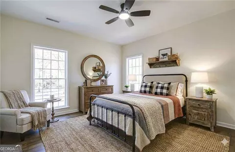 Bedroom - 142 Carr Rd, Lagrange, GA 30241 photo 8 of 13
