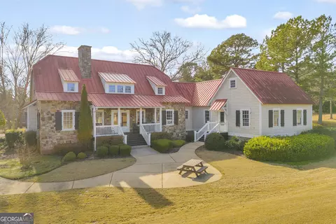 Exterior - 17 Cottage Ln #102, Toccoa, GA 30577 photo 6 of 13