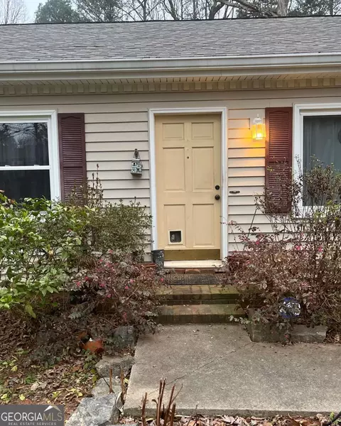 1785 Pierce Arrow Pkwy, Tucker, GA 30084