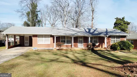 1746 Carla Dr, Morrow, GA 30260