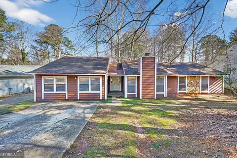 8802 Churchill Pl, Jonesboro, GA 30238