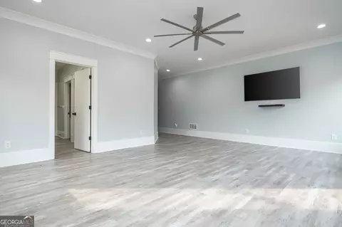 Living - 2804 Skyland Dr NE, Chamblee, GA 30341 photo 8 of 11