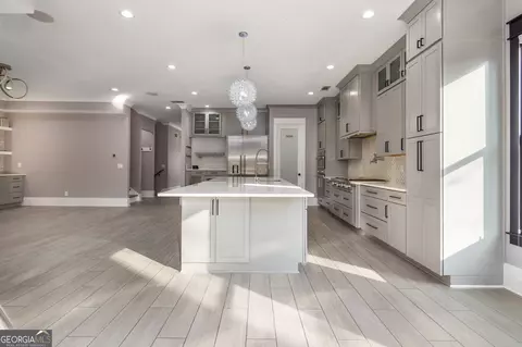 Kitchen - 2804 Skyland Dr NE, Chamblee, GA 30341 photo 4 of 7