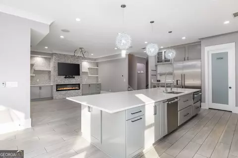Kitchen - 2804 Skyland Dr NE, Chamblee, GA 30341 photo 6 of 7
