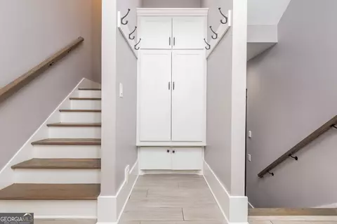 Entry Way - 2804 Skyland Dr NE, Chamblee, GA 30341 photo 4 of 4