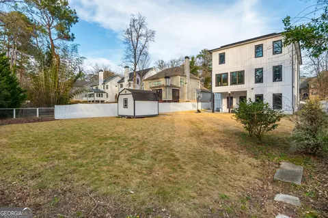 Exterior - 2804 Skyland Dr NE, Chamblee, GA 30341 photo 6 of 8