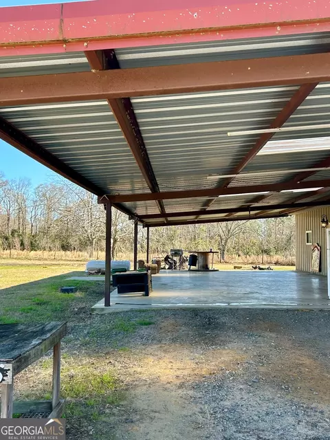 Exterior - 201 Claude Anderson Rd, Claxton, GA 30417 photo 9 of 12