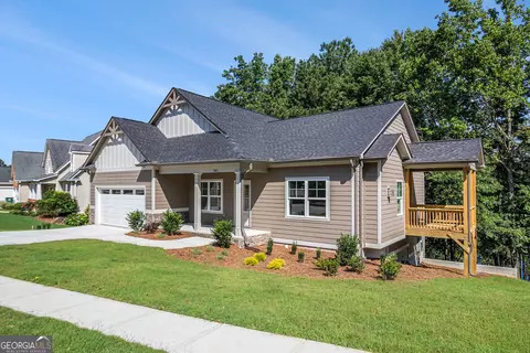301 Retreat Way, Carrollton, GA 30116