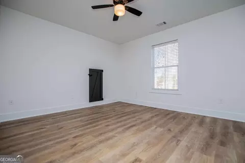 Bedroom - 1605 Five Points Rd, Waco, GA 30182 photo 3 of 8