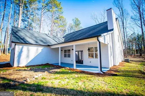Exterior - 1605 Five Points Rd, Waco, GA 30182 photo 7 of 12