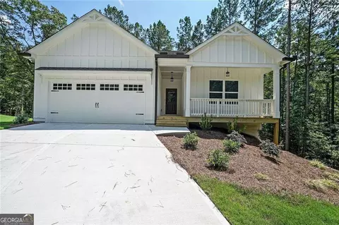 245 W Woods Dr, Dahlonega, GA 30533