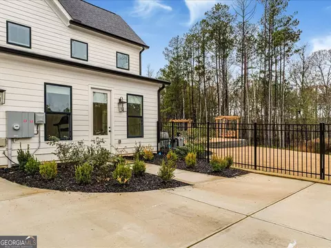 Exterior - Undisclosed, Tyrone, GA 30290 photo 14 of 16