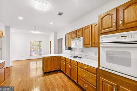 Kitchen - 273 High Point Rd, Buchanan, GA 30113 photo 1 of 5